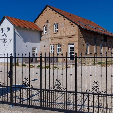 Bóly Magtar Villa المظهر الخارجي الصورة