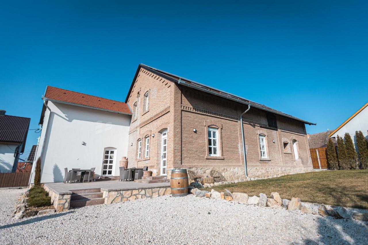 Bóly Magtar Villa المظهر الخارجي الصورة